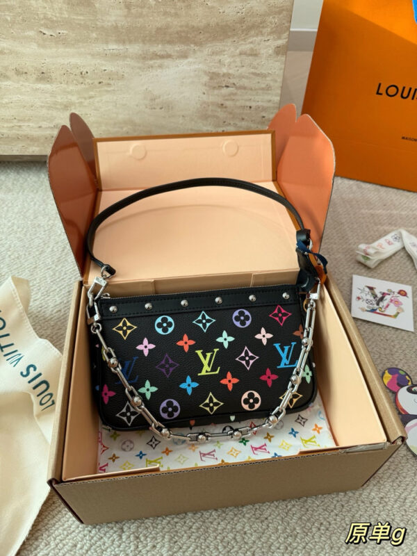 Modern Style Trendy Bag L5301