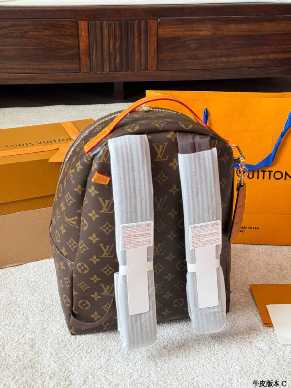 Modern Style Trendy Bag L5300