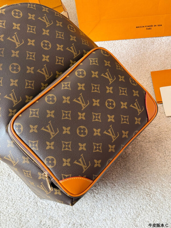 Modern Style Trendy Bag L5300