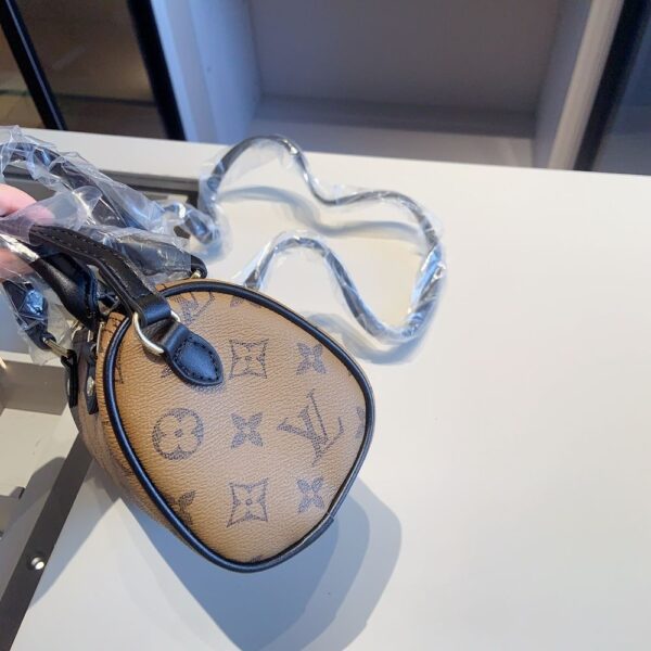 Modern Style Trendy Bag L4693