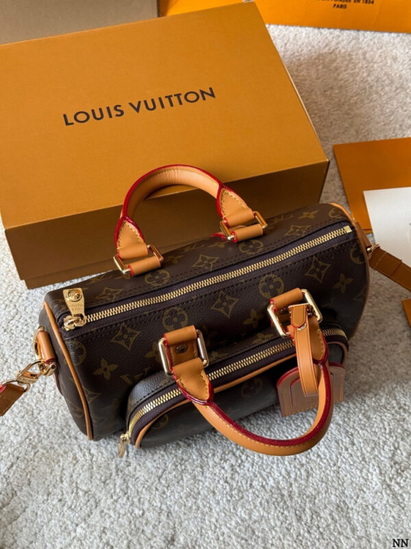 Modern Style Trendy Bag L5296