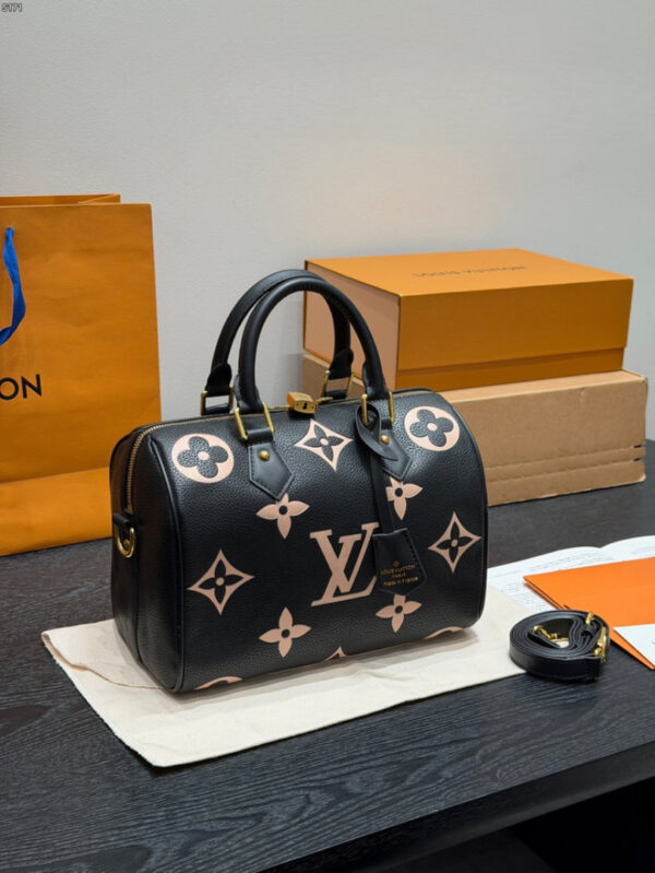 Modern Style Trendy Bag L5283