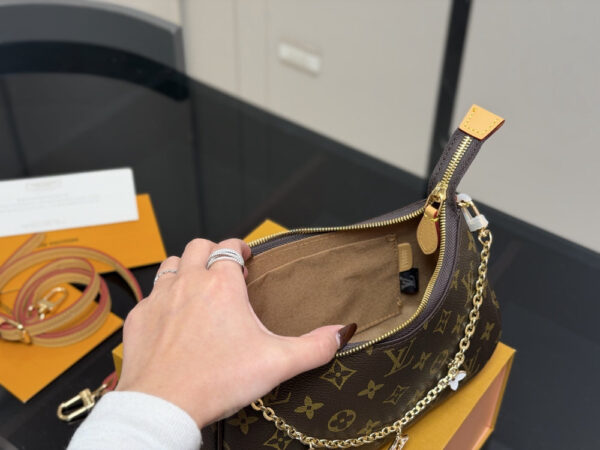 Modern Style Trendy Bag L5281