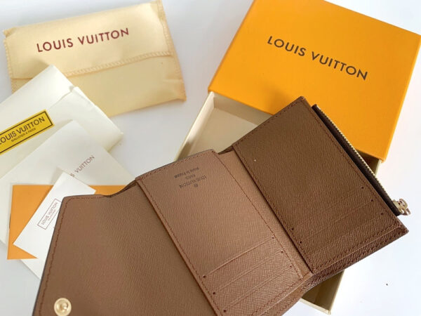 Modern Style Trendy Wallet 304