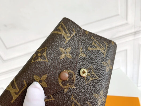 Modern Style Trendy Wallet 304