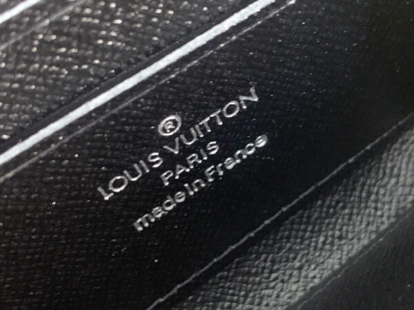 Modern Style Trendy Wallet 303