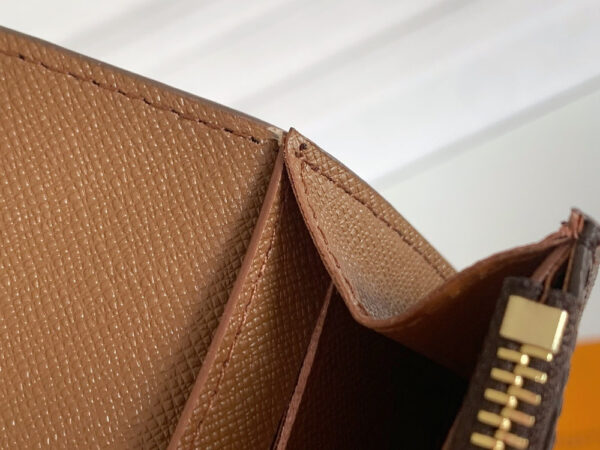 Modern Style Trendy Wallet 302