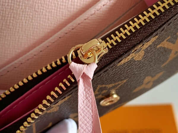 Modern Style Trendy Wallet 302