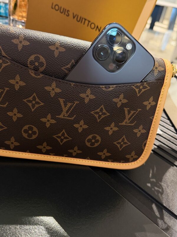 Modern Style Trendy Bag L311