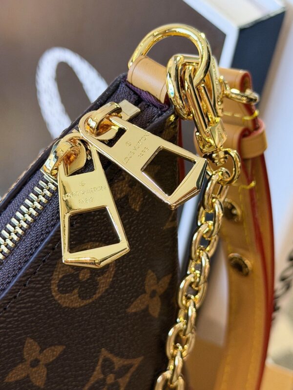 Modern Style Trendy Bag L310
