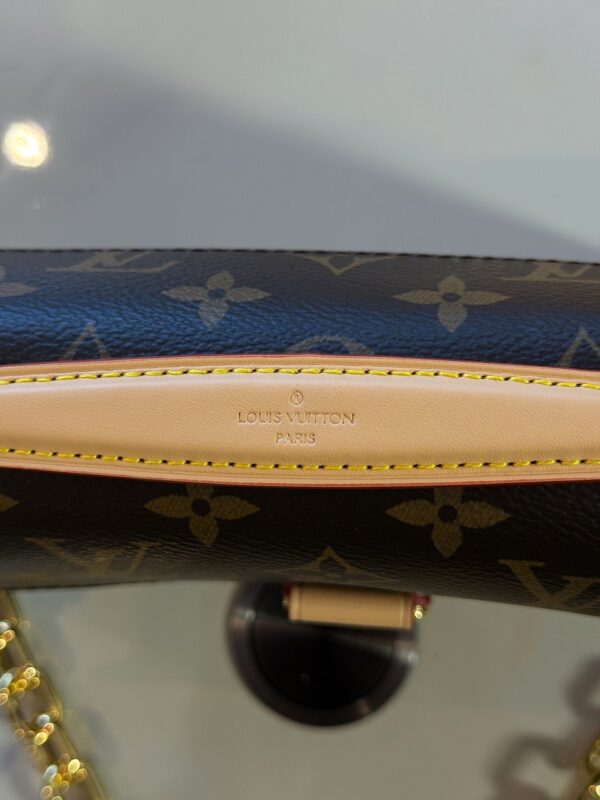 Modern Style Trendy Bag L307