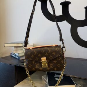 Modern Style Trendy Bag L307