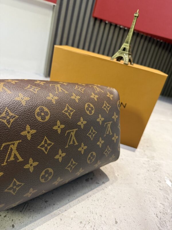 Modern Style Trendy Bag L303