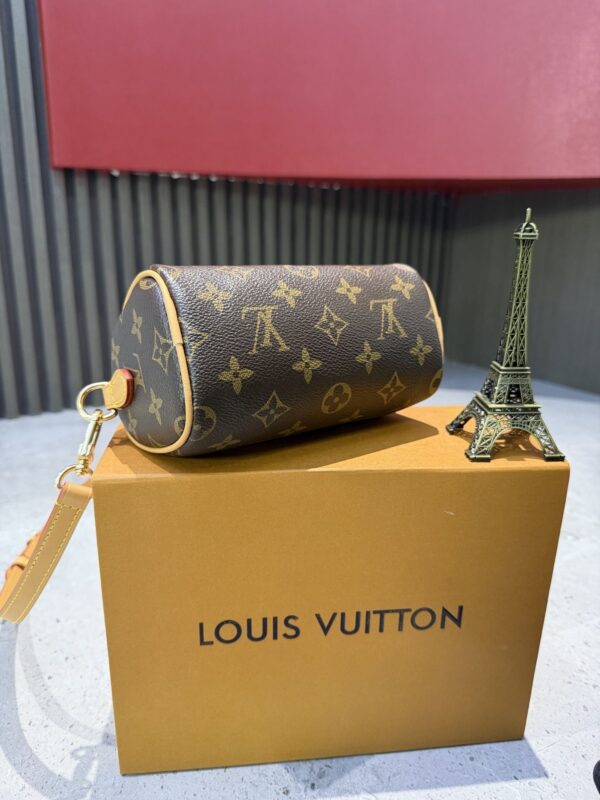 Modern Style Trendy Bag L302