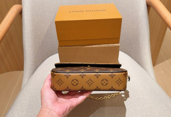 Modern Style Trendy Bag L5231