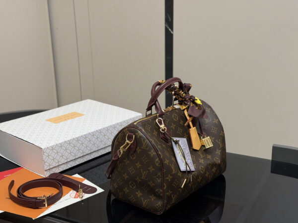 Modern Style Trendy Bag L5360