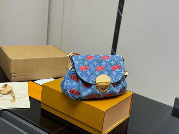 Modern Style Trendy Bag L5358