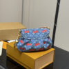 Modern Style Trendy Bag L5358