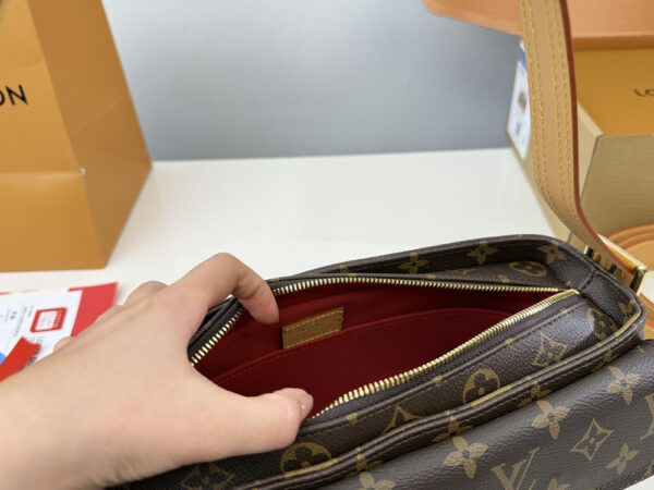 Modern Style Trendy Bag L5355