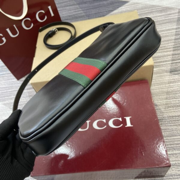 Modern Style Trendy GG Lunetta Small Black Crossbody Bag KK04350