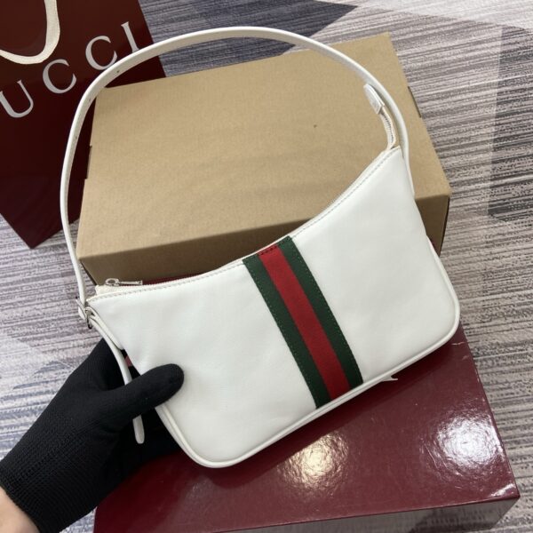 Modern Style Trendy GG Lunetta Small White Crossbody Bag KK04350