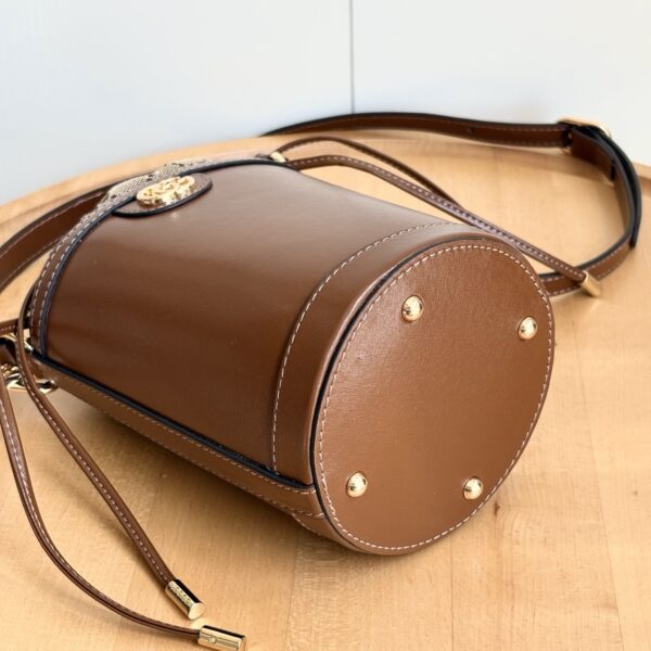 Iconic GG Handbag 760201