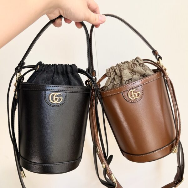 Iconic GG Handbag 760201