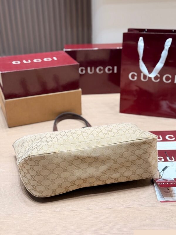 Modern Style Trendy GG Handbag GG26332