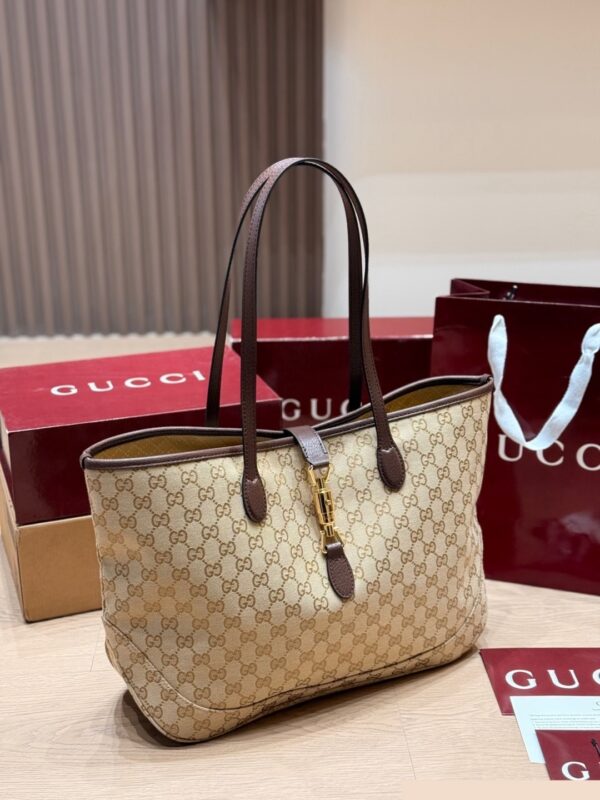 Modern Style Trendy GG Handbag GG26332