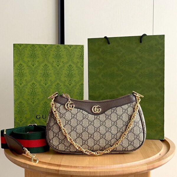 Iconic GG Handbag 735132-1