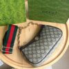 Iconic GG Handbag 735132-1
