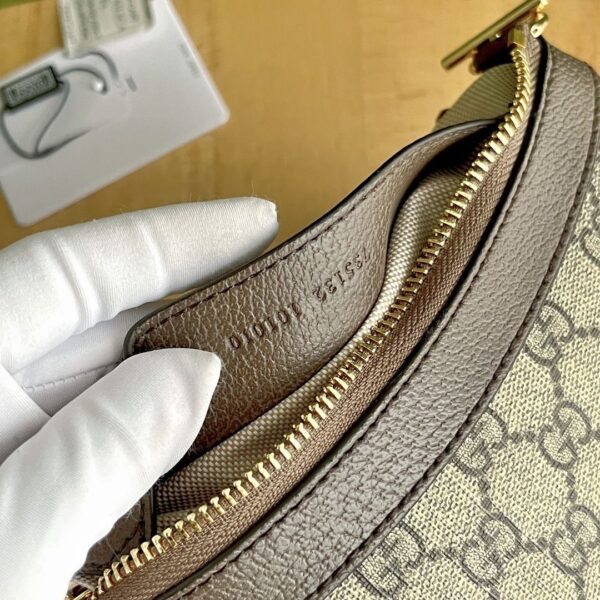 Iconic GG Handbag 735132-1
