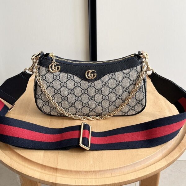 Iconic GG Handbag 735132-1
