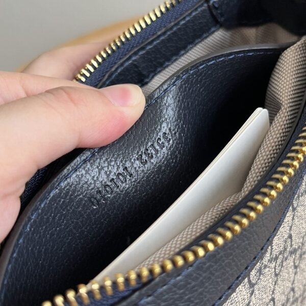 Iconic GG Handbag 735132-1