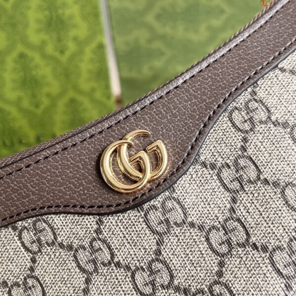 Iconic GG Handbag 735132