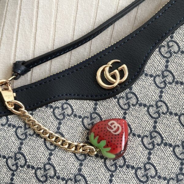 Iconic GG Handbag 735132