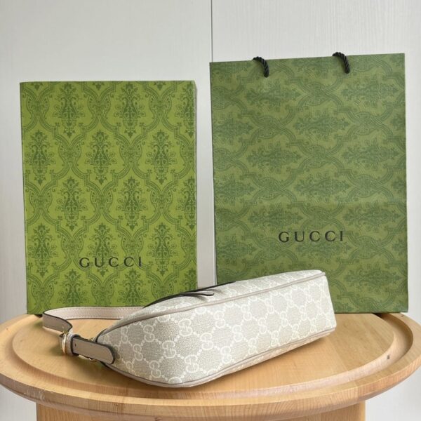 Iconic GG Handbag 735145