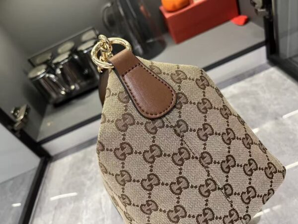 Iconic GG Handbag 857799