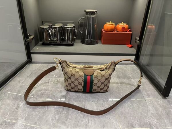 Iconic GG Handbag 861775