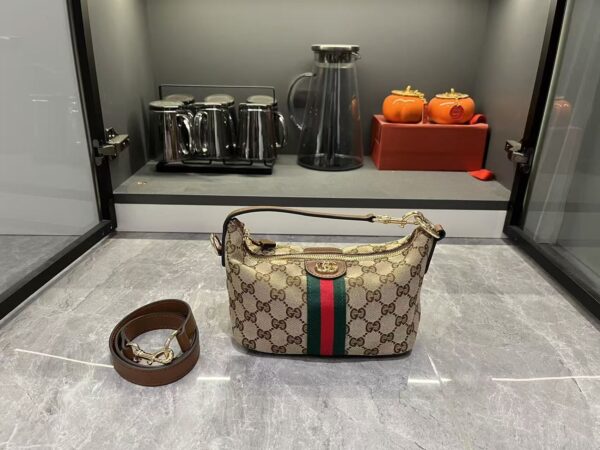 Iconic GG Handbag 861775