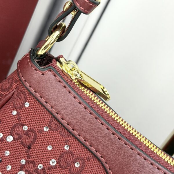 Iconic GG Handbag 841341
