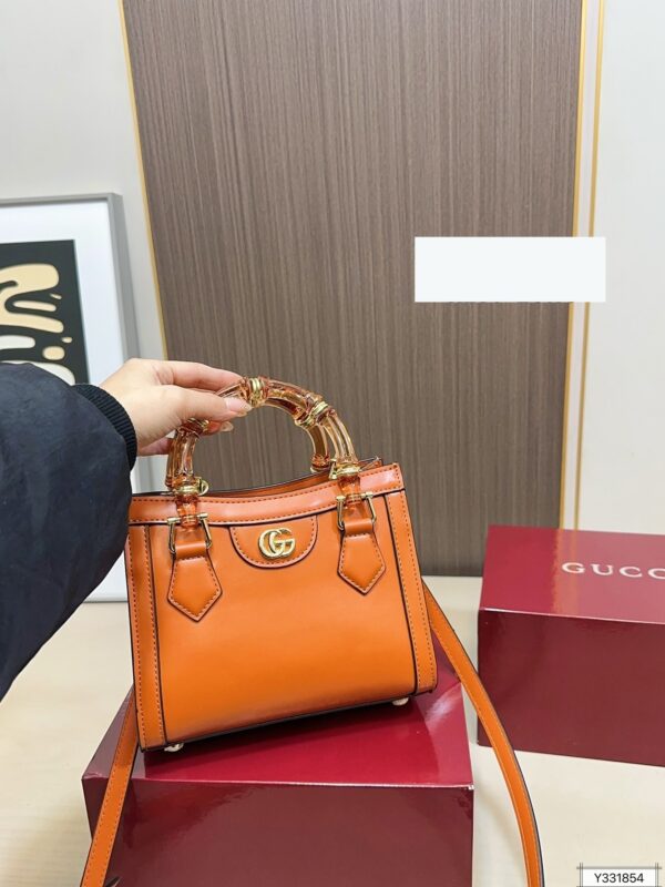 Modern Style Trendy GG Handbag GG26131