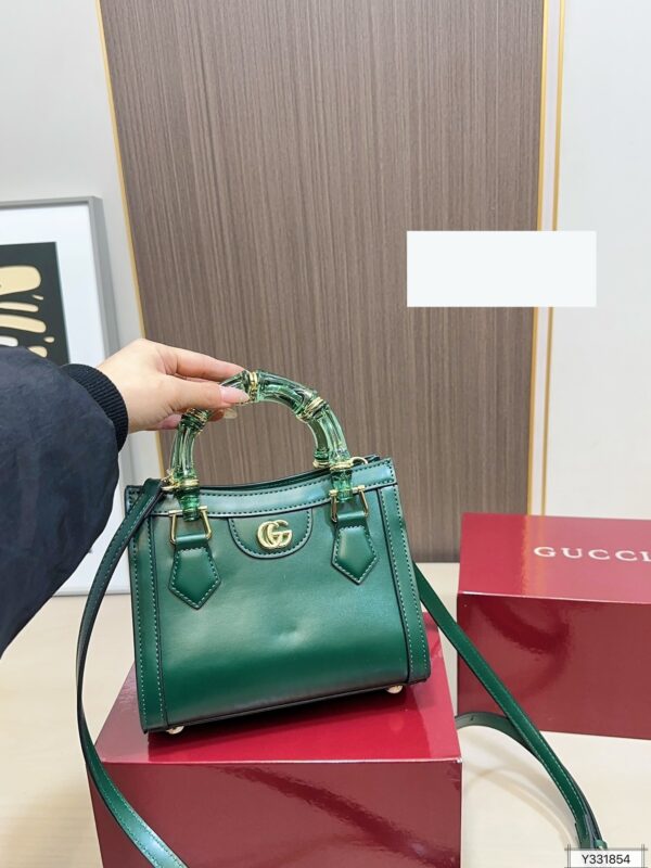 Modern Style Trendy GG Handbag GG26131