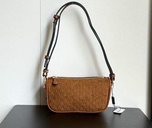 Iconic GG Handbag 860784