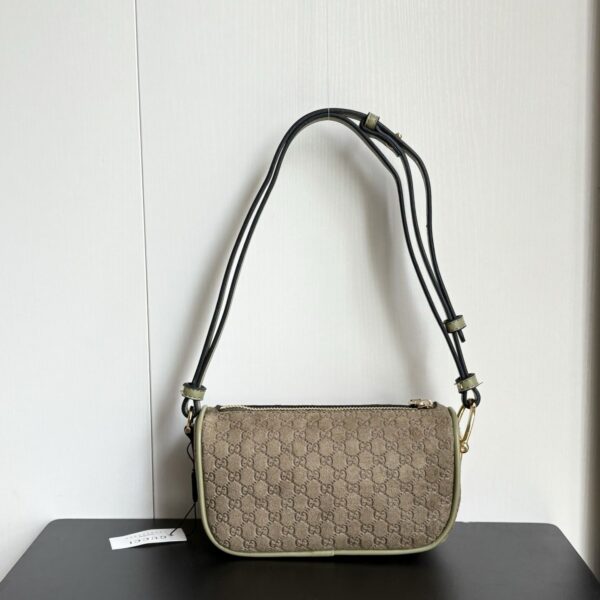 Iconic GG Handbag 860784