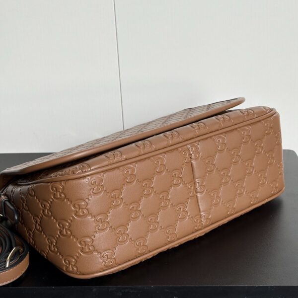 Iconic GG Handbag 848882