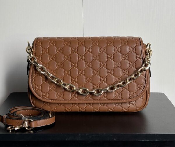 Iconic GG Handbag 848882