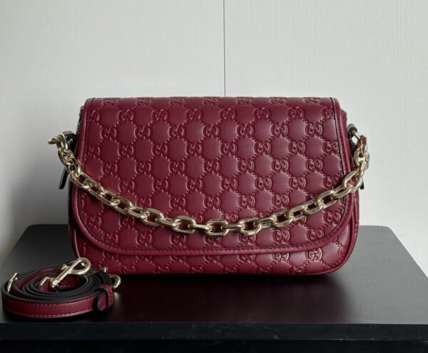 Iconic GG Handbag 848882