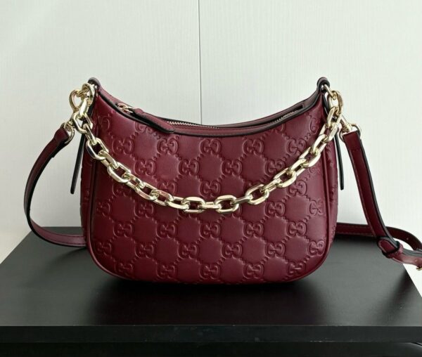 Iconic GG Handbag 815409