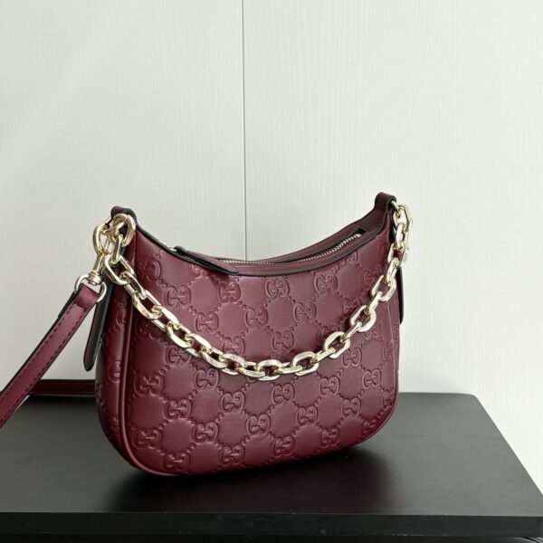 Iconic GG Handbag 815409